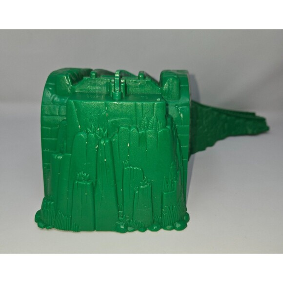 Fisher-Price GeoTrax Rail & Road Tracktown Railway 5 Track Pieces 1 Building - Picture 9 of 11